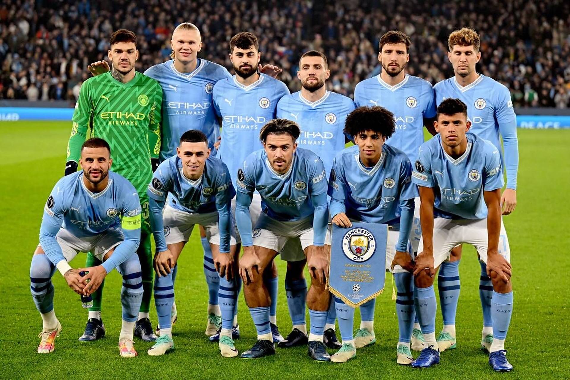 现表层的 现表层的